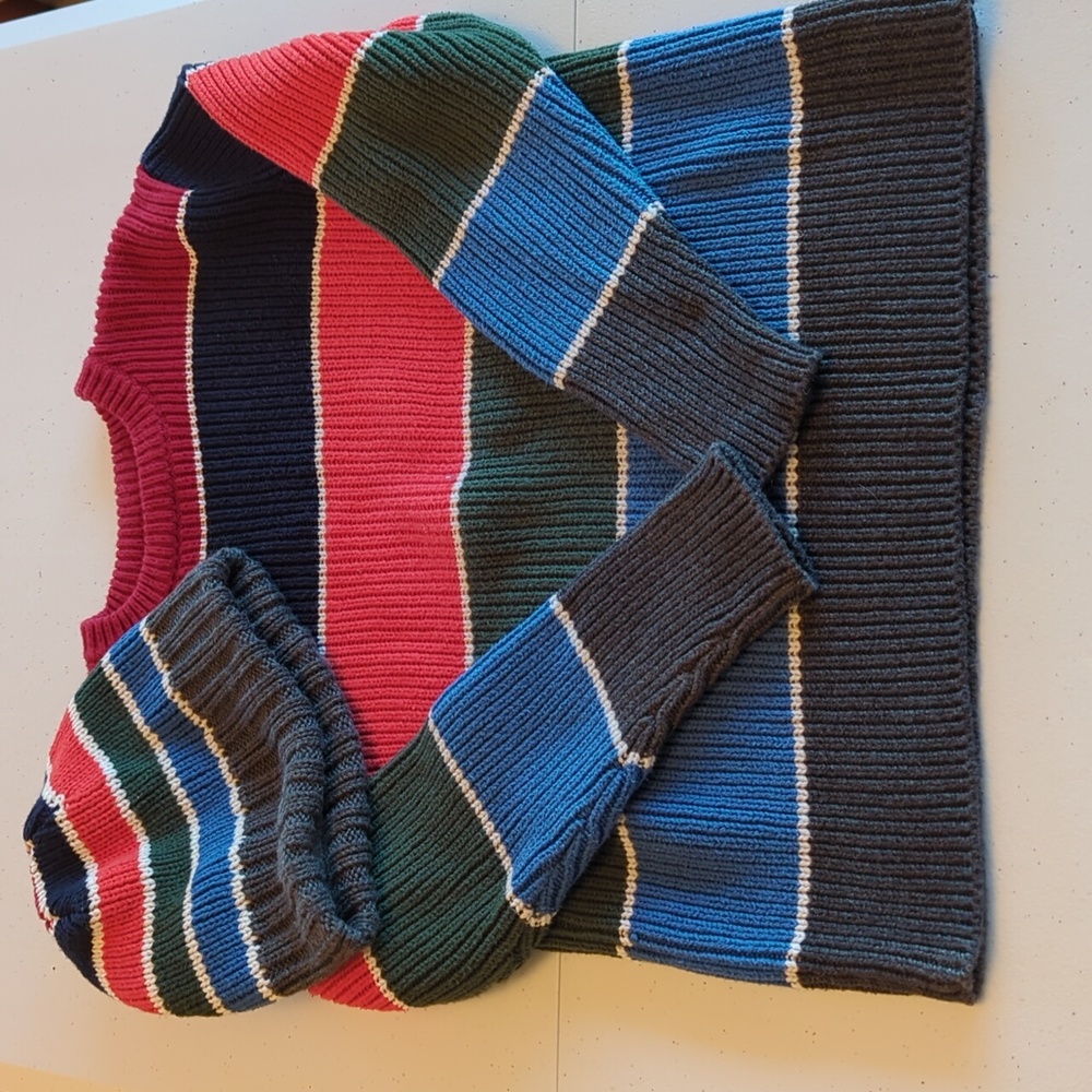 Boys Striped Sweater Size 7/8 Children's Place NWOT with matching hat & gloves